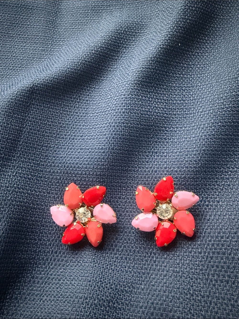 Women’s Floral Pink & Red Crystal Clip Earrings